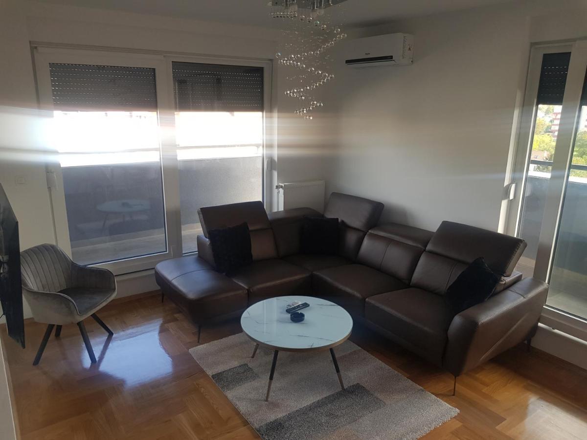 Apartman Venecija Μπάνια Λούκα Εξωτερικό φωτογραφία